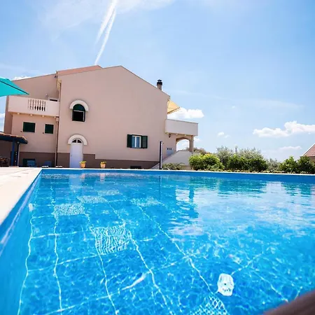 Hacienda Daire Kožino