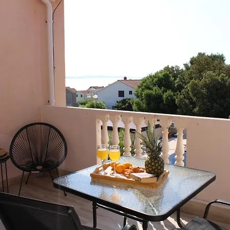 Hacienda Apartment