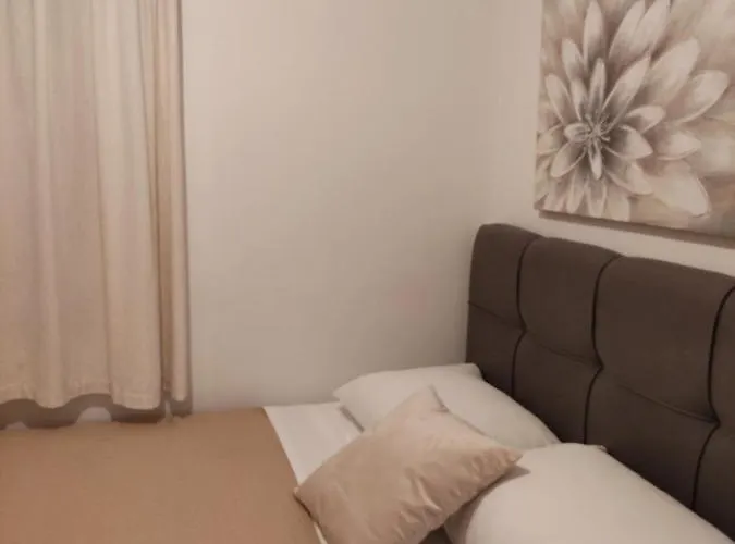 Apartment Hacienda