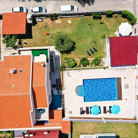Apartment Hacienda