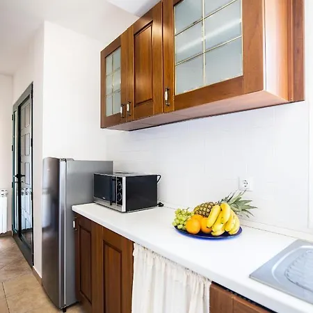 Apartment Hacienda
