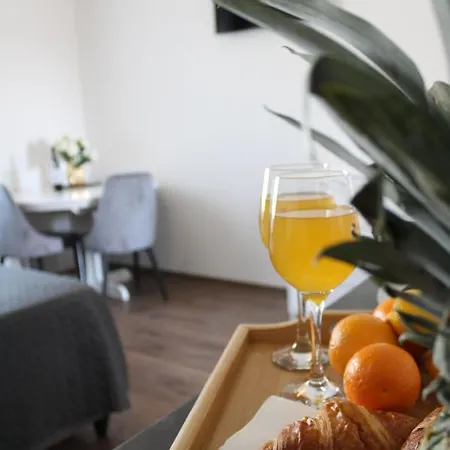 Hacienda Apartment *